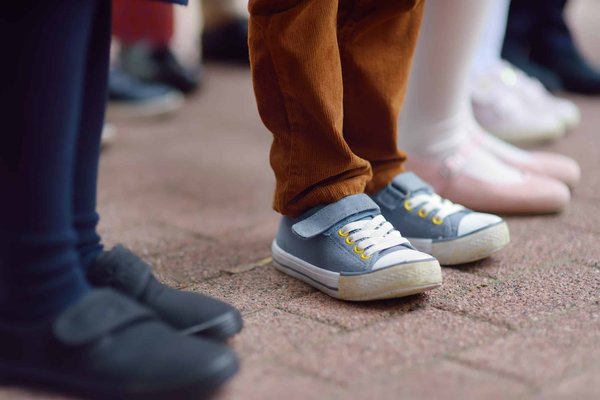 Comment trouver les chaussures idéales pour son enfant ?