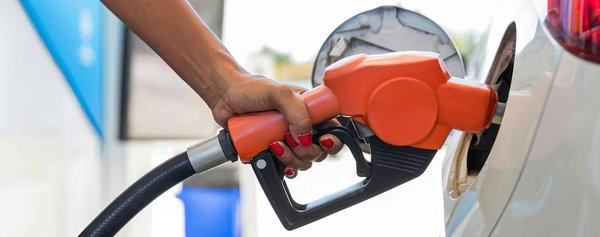 Pourquoi faire le plein tôt le matin ?